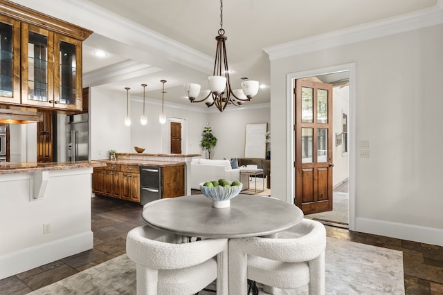 1013 Mulberry Ln, Bellaire, TX 77401 - dining space featuring stone tile floors, ornamental molding, a chandelier, and recessed lighting