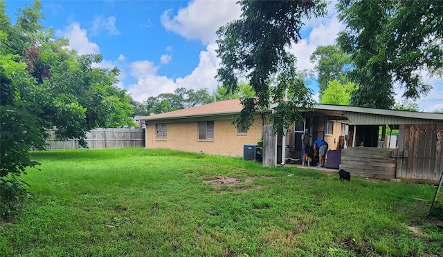 211 W Sherman St, Livingston, TX 77351 - photo 3