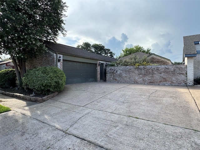 7822 Rollingbrook Dr, Houston, TX 77071 - photo 6