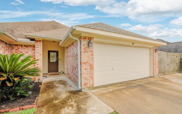 701 Moore St, Richwood, TX 77566 - photo 3