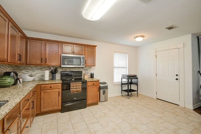 701 Moore St, Richwood, TX 77566 - photo 11