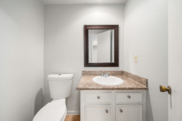7700 Creekbend Dr Unit 6, Houston, TX 77071 - bathroom with toilet and vanity