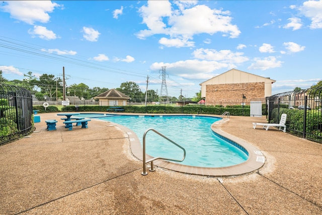 7700 Creekbend Dr Unit 6, Houston, TX 77071 - community pool with a patio