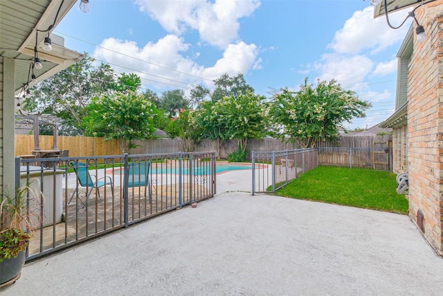 1711 Earl Of Dunmore St, Katy, TX 77449 - view of swimming pool with a patio area and a fenced backyard