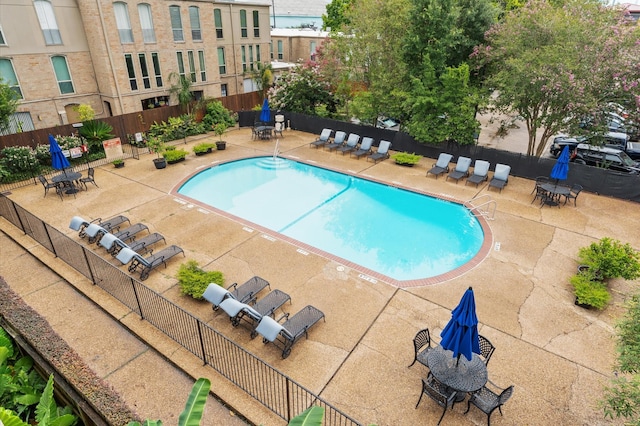 4635 Wild Indigo St Unit 520, Houston, TX 77027 - photo 1