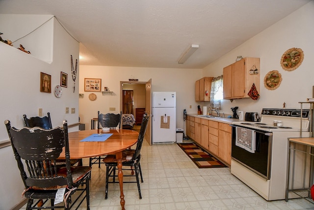530 Chisolm Trl, Simonton, TX 77476 - photo 44