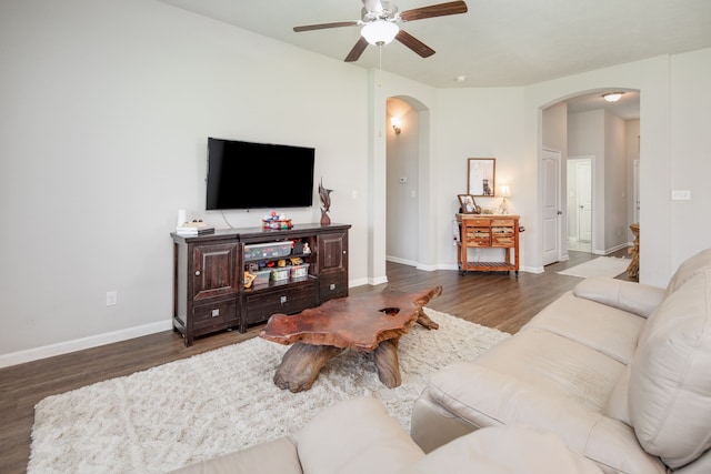 7418 Masters Dr, Navasota, TX 77868 - photo 8