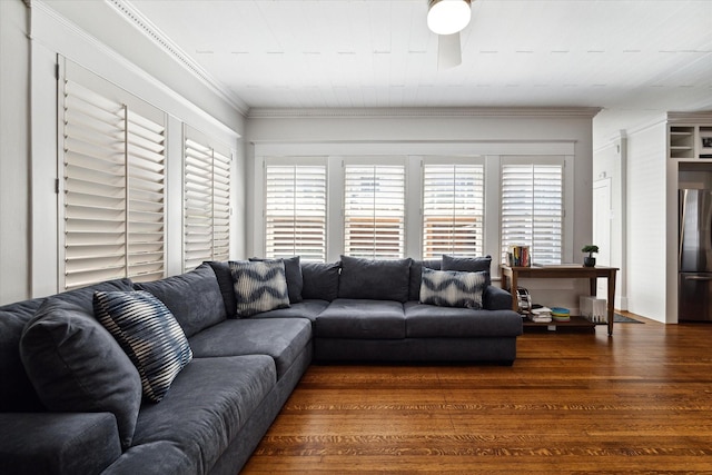 3404 Audubon Pl, Houston, TX 77006 - living area featuring wood finished floors, ornamental molding, and ceiling fan