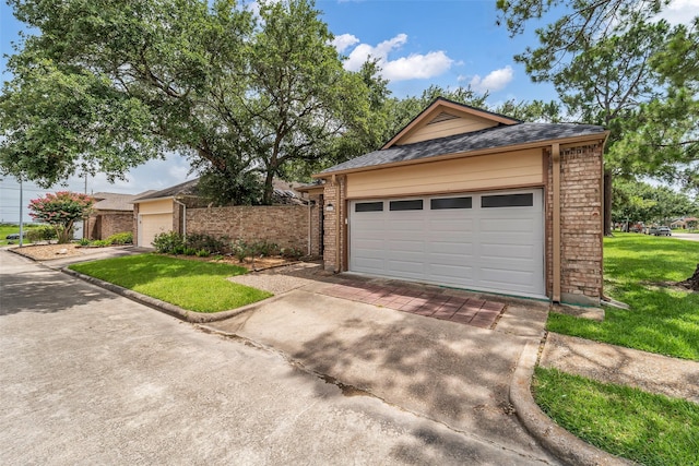 16802 Heath Hollow Way, Houston, TX 77058 - photo 4