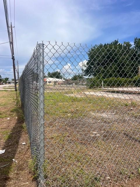 3202 Laura Koppe Rd, Houston, TX 77093 - photo 14