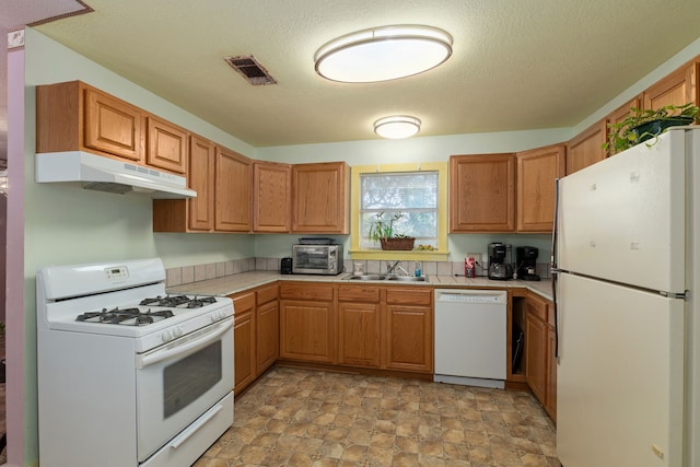 415 Peabody St, Brenham, TX 77833 - photo 44