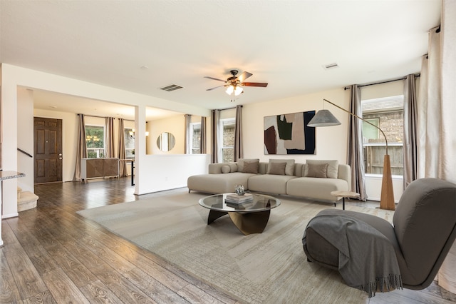15623 Hanover Breeze Ln, Houston, TX 77044 - photo 4