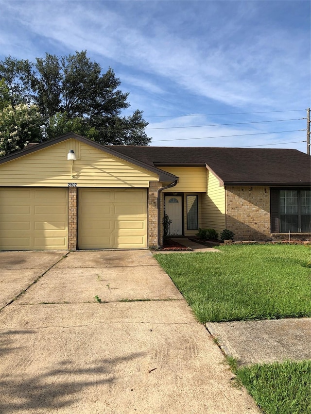 2502 Copper Valley Ct, Houston, TX 77067 - photo 1