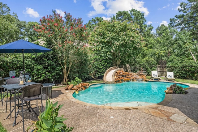 2806 Hazy Hillside Ct, Kingwood, TX 77345 - photo 3