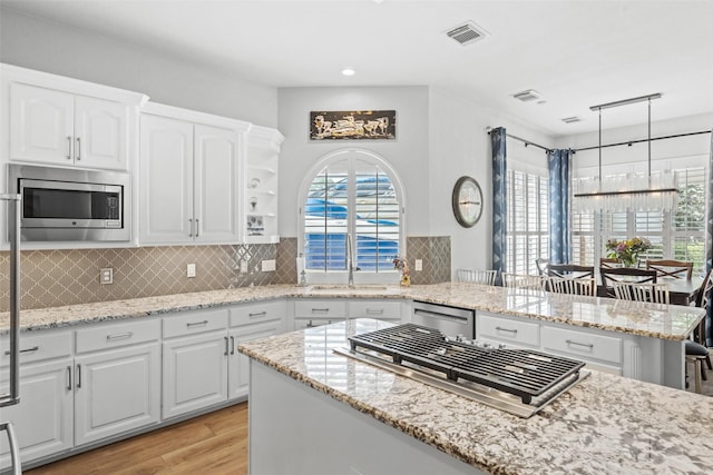 2806 Hazy Hillside Ct, Kingwood, TX 77345 - photo 10