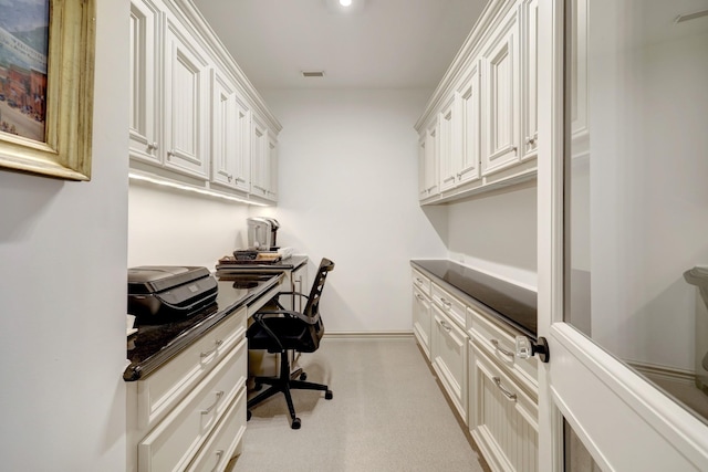1229 Ripple Creek Dr, Houston, TX 77057 - home office with light carpet and built in study area