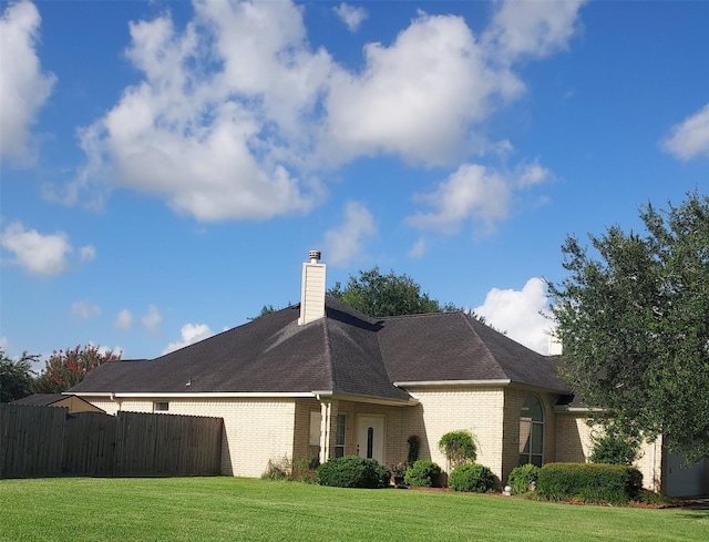 901 S Belle Dr, Angleton, TX 77515 - photo 3