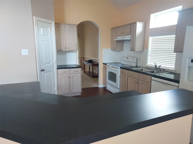 901 S Belle Dr, Angleton, TX 77515 - photo 11