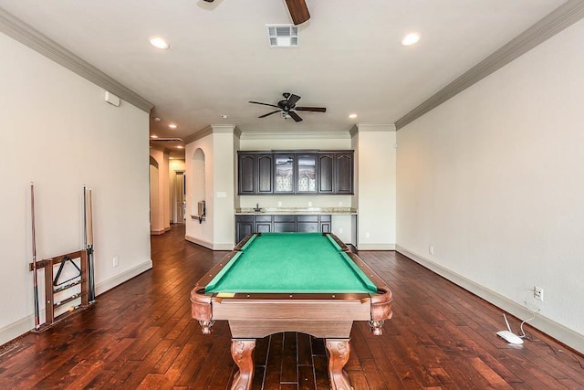 12349 Tramonto Dr, Conroe, TX 77304 - rec room with ceiling fan, arched walkways, ornamental molding, dark wood-type flooring, and recessed lighting