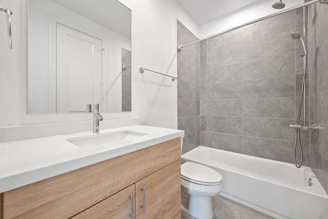 614 Delmar St, Houston, TX 77023 - bathroom with washtub / shower combination, vanity, and tile patterned flooring