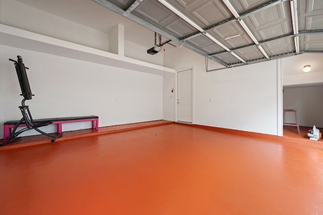 614 Delmar St, Houston, TX 77023 - garage featuring a garage door opener