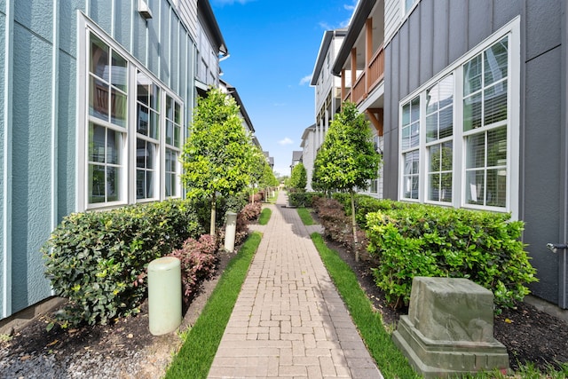 614 Delmar St, Houston, TX 77023 - view of property's community
