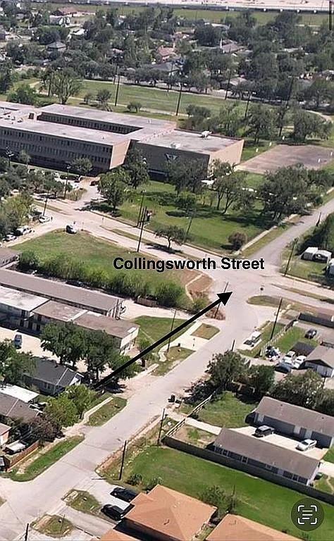 3822 Wipprecht St, Houston, TX 77026 - aerial view of property and surrounding area