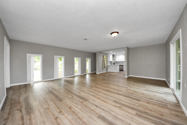 8455 Gallahad St, Houston, TX 77078 - photo 28