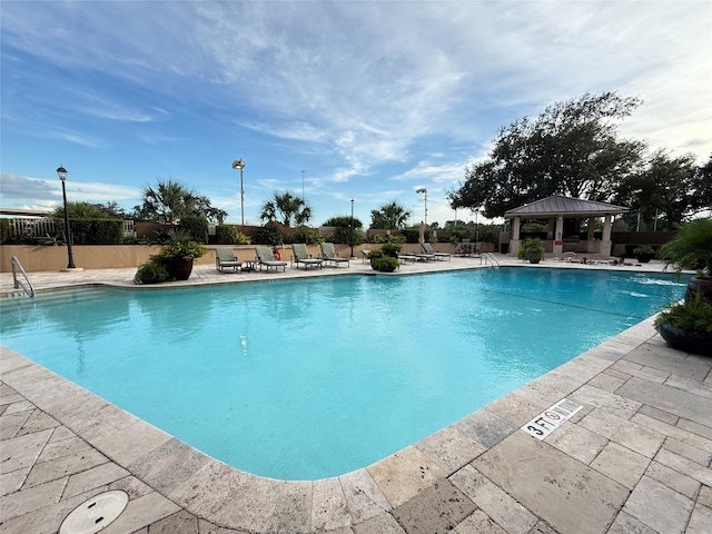 3525 Sage Rd Unit 1204, Houston, TX 77056 - community pool with a patio and a gazebo