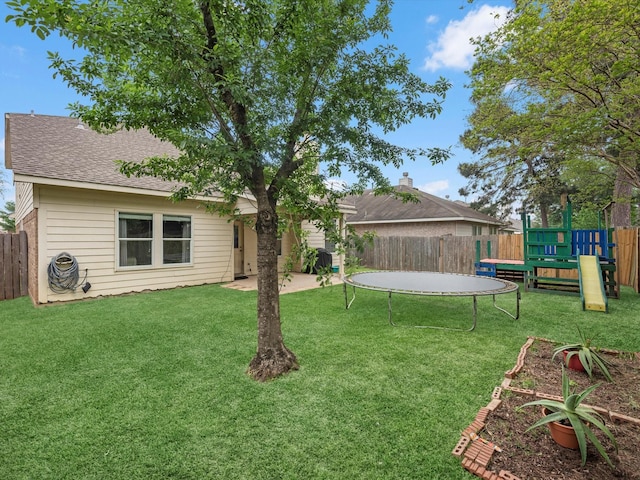 13923 Roanoke Falls Dr, Cypress, TX 77429 - fenced backyard with a trampoline