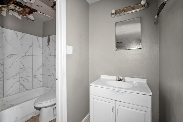 14504 Corpus Christi St Unit 4, Houston, TX 77015 - full bath featuring vanity and  shower combination