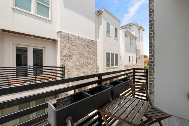 1405 Indiana St Unit B, Houston, TX 77006 - balcony featuring french doors
