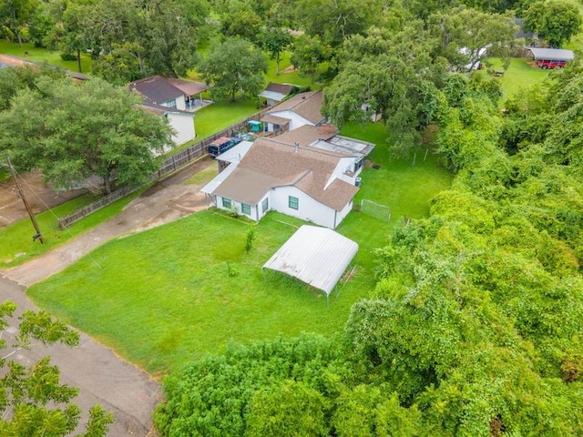 1272 Pecan St, Clute, TX 77531 - photo 2
