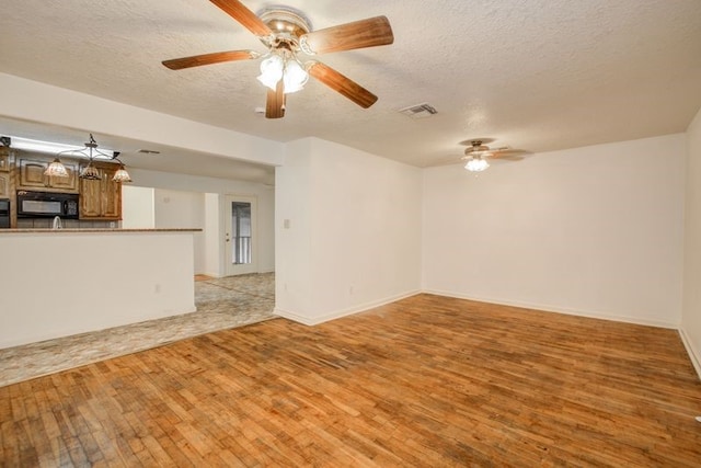 1272 Pecan St, Clute, TX 77531 - photo 11
