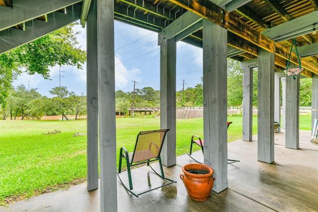 7806 Burgess Rd, Hitchcock, TX 77563 - view of patio