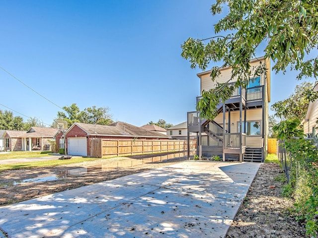 8206 Tower St, Houston, TX 77088 - exterior space with a residential view