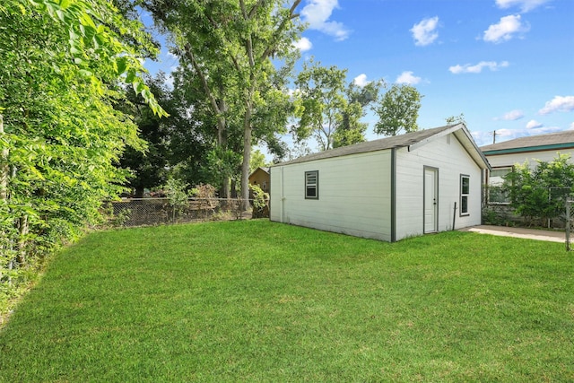 4715 Engleford St, Houston, TX 77026 - view of yard with an outdoor structure