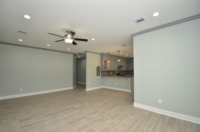 8105 Laura Koppe Rd, Houston, TX 77028 - photo 16