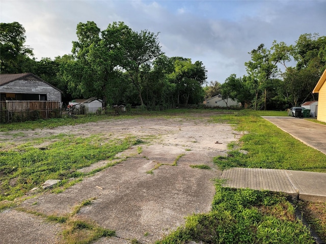 5320 Carmen St, Houston, TX 77033 - photo 4