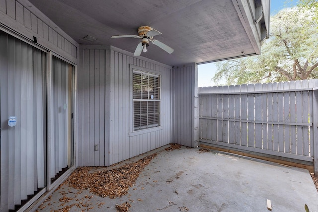 9797 Leawood Blvd Unit 303, Houston, TX 77099 - photo 2