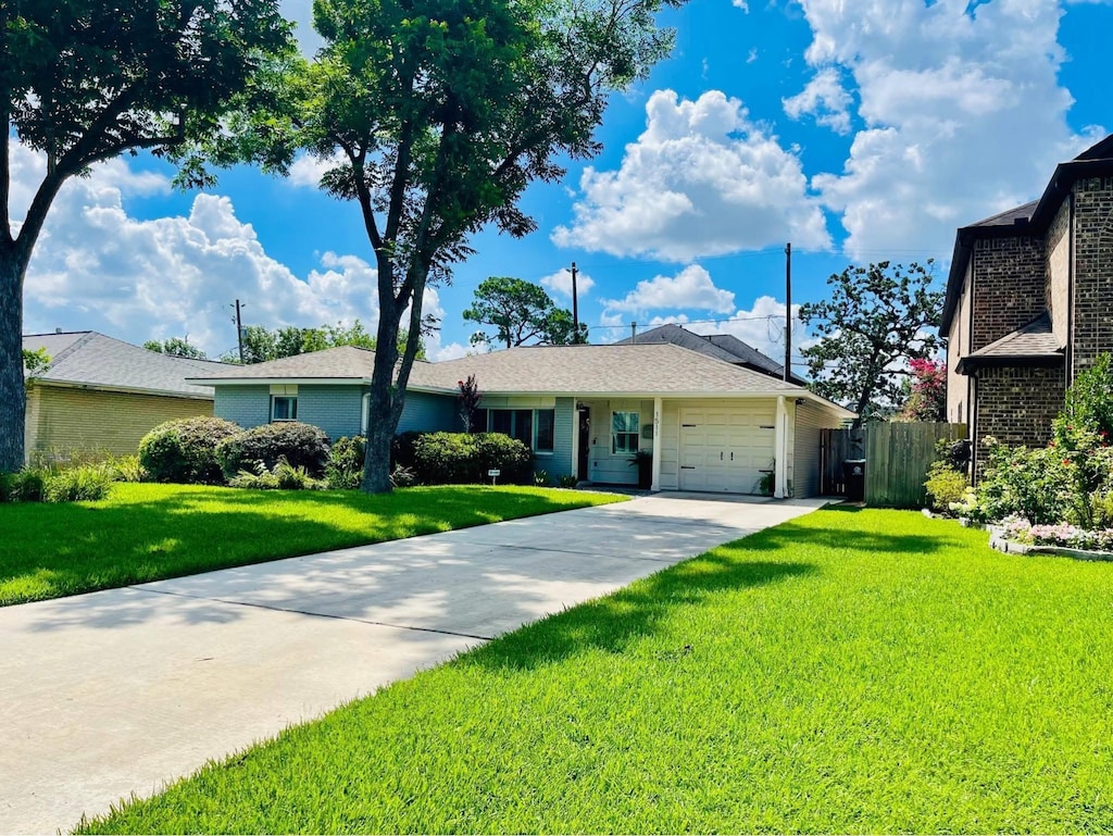 1511 Thornton Rd, Houston, TX 77018 - single story home with a garage and driveway