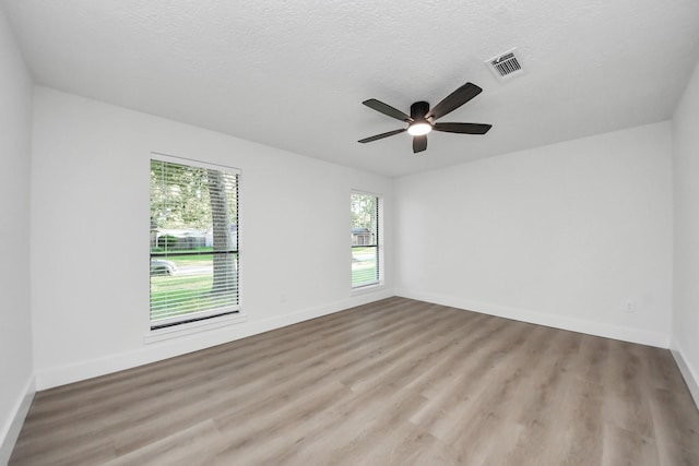 16431 Spinnaker Dr, Crosby, TX 77532 - photo 11