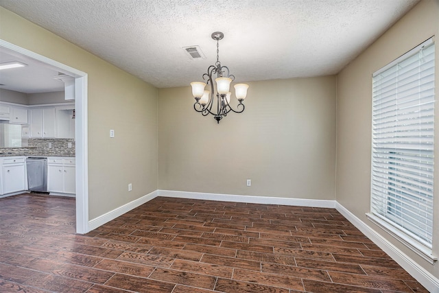 208 N Burnett Dr, Baytown, TX 77520 - photo 10