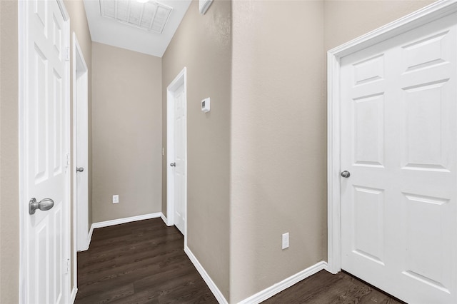 638 E Fairway Lake Dr, Alvin, TX 77511 - corridor featuring dark wood-style flooring and baseboards