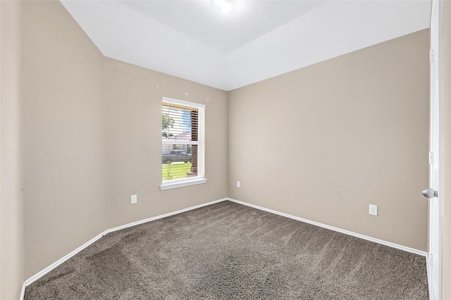 638 E Fairway Lake Dr, Alvin, TX 77511 - spare room featuring carpet floors and baseboards