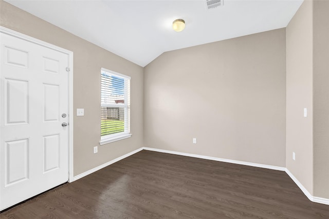 638 E Fairway Lake Dr, Alvin, TX 77511 - entryway with vaulted ceiling and dark wood finished floors