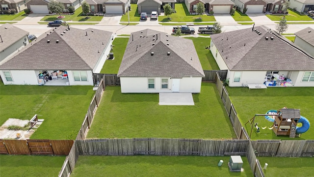 638 E Fairway Lake Dr, Alvin, TX 77511 - aerial view of residential area