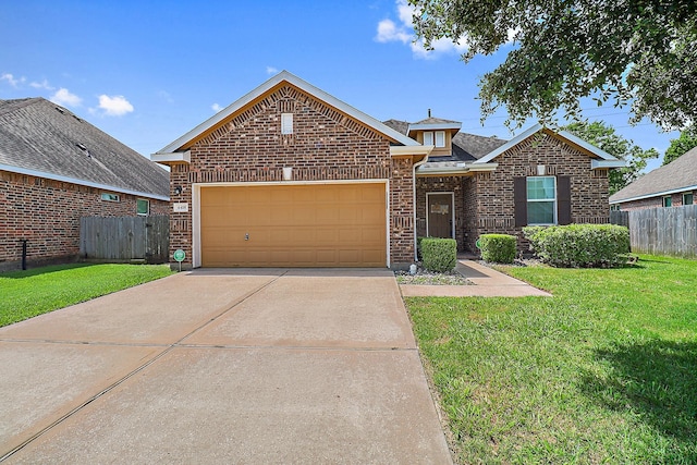 4418 Legends Bay Dr, Baytown, TX 77523 - photo 1