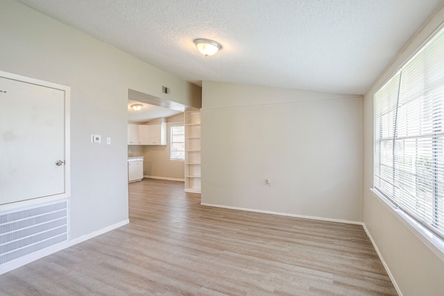 7828 Homewood Ln, Houston, TX 77028 - photo 9