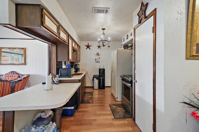 111 Grantham Rd, Baytown, TX 77521 - photo 9